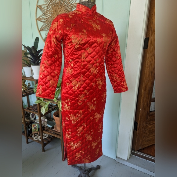 Vintage Quilted Cheongsam Dress - Picture 2 of 12